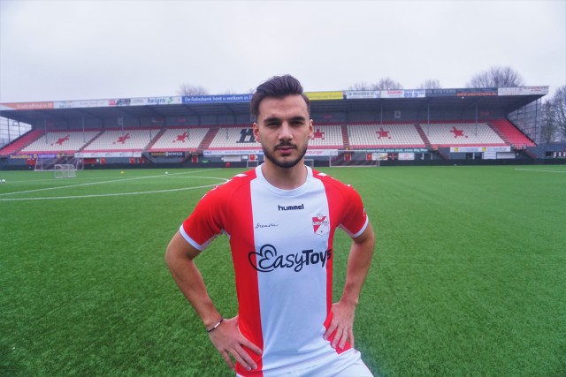 FC Emmen huurt Metehan Güçlü