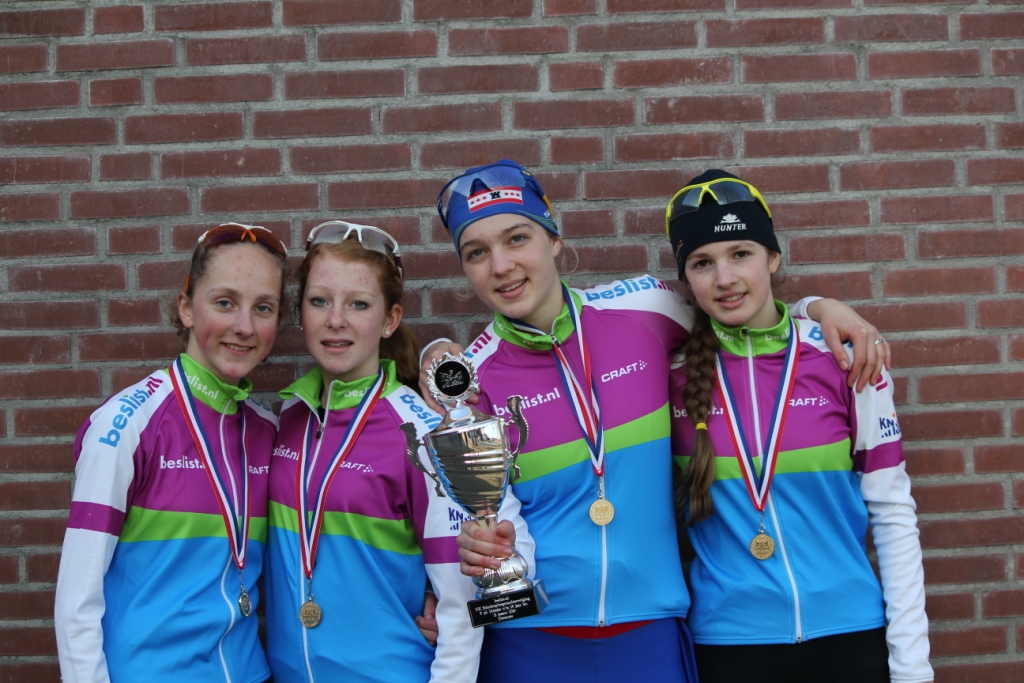 Esdal College Nederlands Kampioen Scholenploegenachtervolging 2014