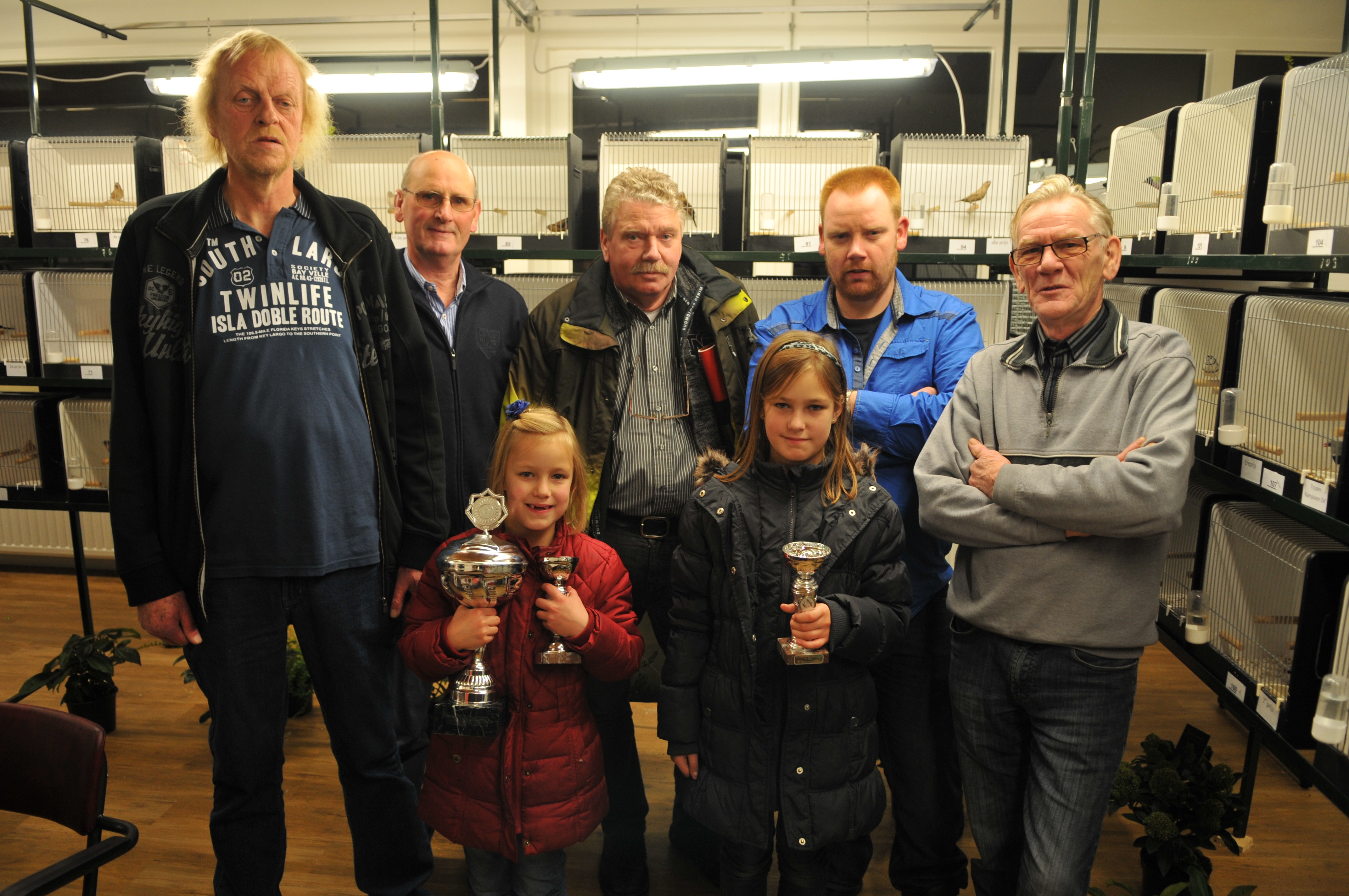 Vogelshow vogelvereniging Odoorn e.o. donderdagavond offieel geopend